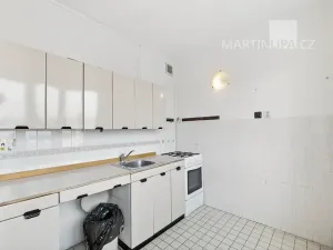 Prodej bytu 2+1, Praha - Libeň, náměstí Na Balabence, 53 m2