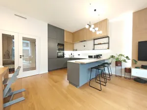 Prodej bytu 3+kk, Praha - Smíchov, Grafická, 95 m2