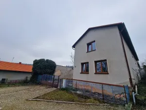 Prodej rodinného domu, Svojšín, 230 m2