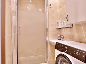 Pronájem bytu 2+kk, Praha - Kamýk, Smotlachova, 43 m2