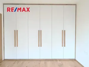 Pronájem bytu 2+kk, Praha - Nusle, Závišova, 46 m2