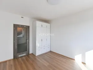 Pronájem bytu 2+kk, Praha - Hodkovičky, Šífařská, 61 m2