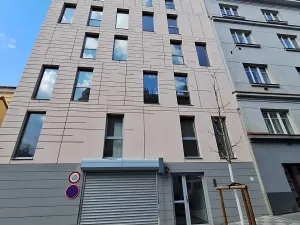 Pronájem bytu 2+kk, Praha - Vinohrady, Varšavská, 60 m2