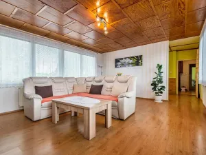 Prodej rodinného domu, Červené Pečky, Na Parkáně, 126 m2