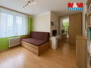 Prodej bytu 2+kk, Praha - Stodůlky, Běhounkova, 36 m2