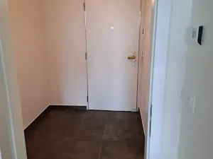 Prodej bytu 1+kk, Praha - Hloubětín, Poděbradská, 33 m2