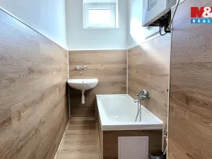 Pronájem bytu 2+1, Jablonec nad Nisou, Turnovská, 66 m2