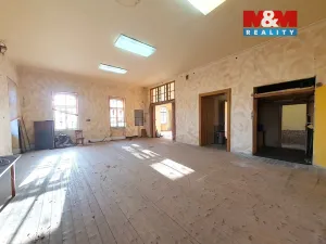 Prodej obchodního prostoru, Ostrovačice, náměstí Viléma Mrštíka, 282 m2