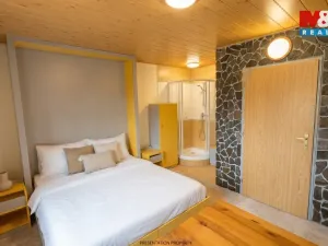 Prodej rodinného domu, České Velenice, Komenského, 650 m2