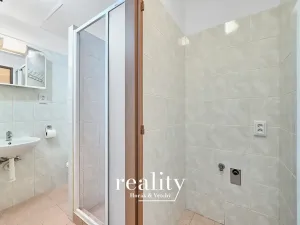 Pronájem bytu 3+kk, Znojmo, Jarošova, 73 m2