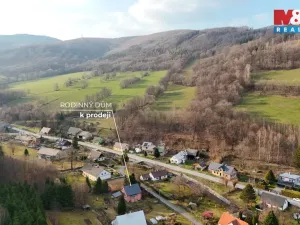 Prodej chalupy, Janov, 130 m2