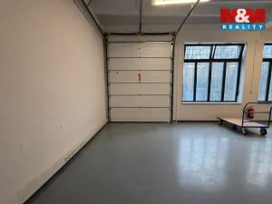 Pronájem skladu, Praha - Strašnice, K Červenému dvoru, 42 m2