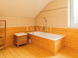 Prodej ubytování, Kvilda, 203 m2