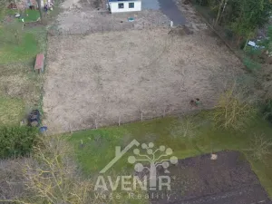 Prodej pozemku pro bydlení, Luštěnice, 886 m2