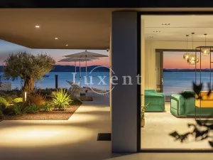 Prodej vily, Zadar, Chorvatsko, 790 m2