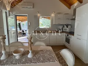 Prodej vily, Trogir, Chorvatsko, 135 m2