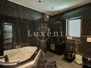 Prodej vily, Šibenik, Chorvatsko, 280 m2