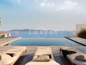 Prodej vily, Rogoznica, Chorvatsko, 350 m2