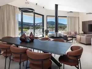 Prodej vily, Rogoznica, Chorvatsko, 310 m2