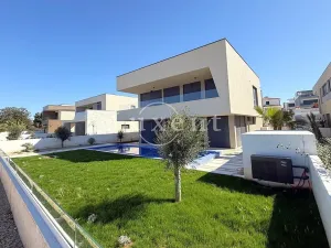 Prodej vily, Zadar, Chorvatsko, 314 m2