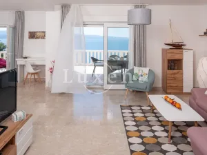 Prodej vily, Omiš, Chorvatsko, 253 m2