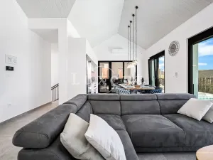 Prodej vily, Primošten, Chorvatsko, 316 m2