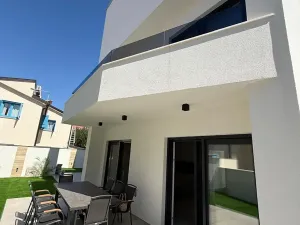 Prodej rodinného domu, Vodice, Chorvatsko, 121 m2