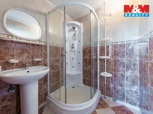 Prodej bytu 2+1, Chomutov, Skalková, 61 m2