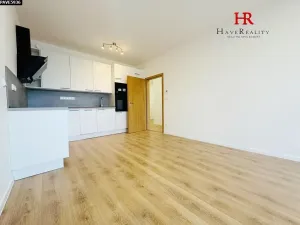 Pronájem bytu 2+kk, Benešov, Suchánkova, 58 m2