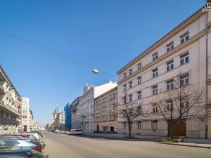 Prodej bytu 3+kk, Praha - Nové Město, Lípová, 77 m2