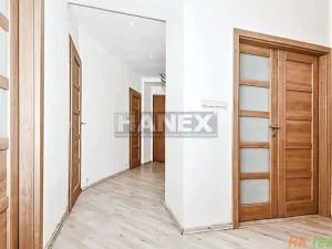 Prodej atypického bytu, Praha - Vršovice, Žitomírská, 47 m2