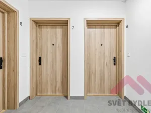 Prodej bytu 1+kk, Praha - Modřany, Komořanská, 37 m2