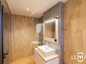 Pronájem rodinného domu, Olomouc, Mačákova, 173 m2