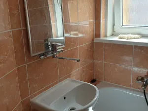 Pronájem bytu 1+1, Teplice, U Vlastního krbu, 45 m2