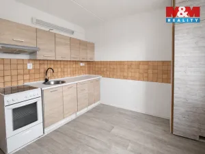 Prodej bytu 3+1, Dobev - Stará Dobev, 73 m2