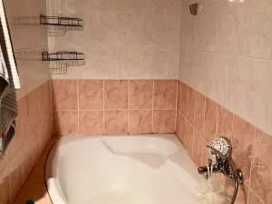 Pronájem bytu 1+kk, Praha - Košíře, Vrchlického, 25 m2