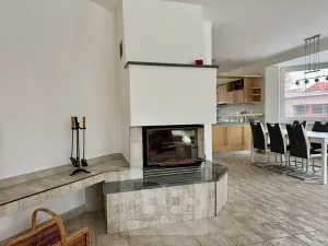 Pronájem rodinného domu, Česká, 200 m2