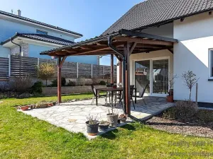 Prodej rodinného domu, Milovice, Zahradní, 95 m2