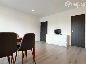 Pronájem bytu 2+kk, Olomouc, 41 m2