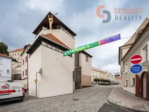 Pronájem kanceláře, Mikulov, Náměstí, 19 m2
