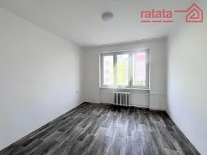 Pronájem bytu 2+1, Klášterec nad Ohří, Václava Řezáče, 55 m2