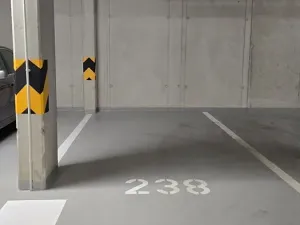 Pronájem garáže, Praha - Dolní Měcholupy, Honzíkova, 15 m2