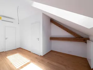 Prodej bytu 2+kk, Praha - Nusle, Bělehradská, 54 m2