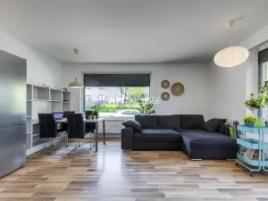 Pronájem bytu 3+kk, Praha - Strašnice, Zvěřinova, 70 m2