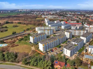 Prodej bytu 2+kk, Praha - Uhříněves, Oty Bubeníčka, 45 m2