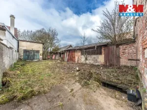 Prodej rodinného domu, Křinec, Dr. Chmelaře, 200 m2