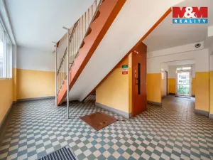 Prodej bytu 3+kk, Praha - Prosek, Veltruská, 54 m2