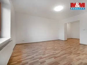 Prodej bytu 2+1, Moravská Třebová - Město, nám. T. G. Masaryka, 60 m2