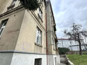 Pronájem bytu 3+kk, Praha - Libeň, V Holešovičkách, 70 m2