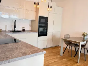 Pronájem bytu 2+kk, Praha - Smíchov, Plzeňská, 55 m2